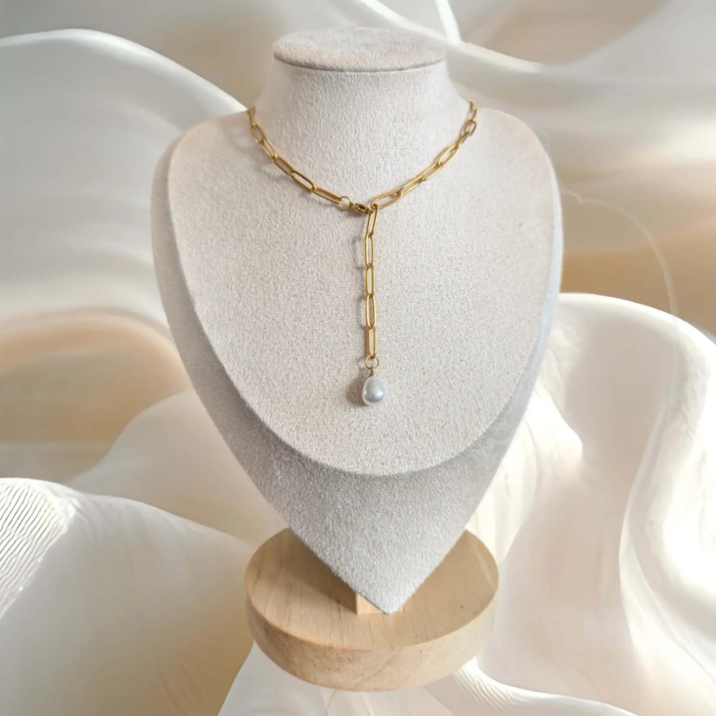 Collier à cravate personnalisable