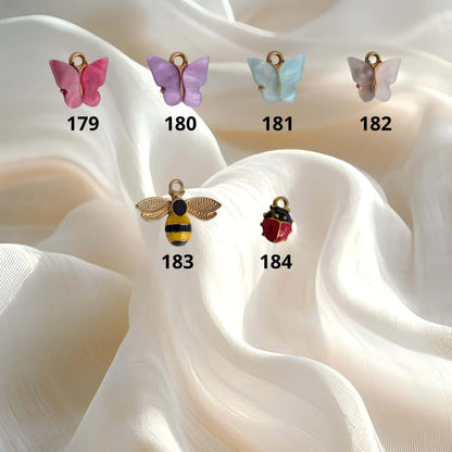 Boucles d'oreilles à charms personnalisable