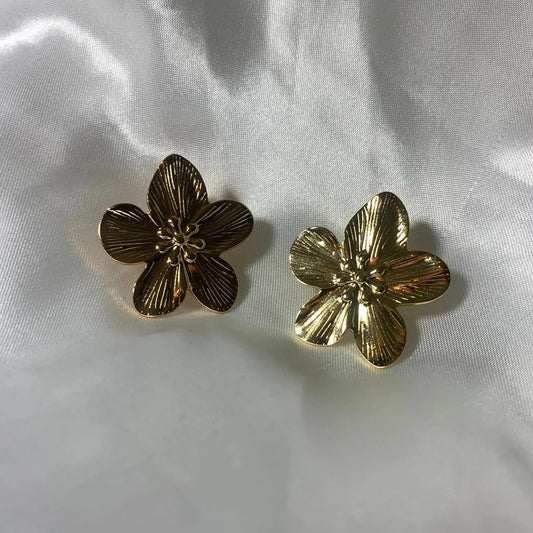 Boucle d'oreille fleur doré