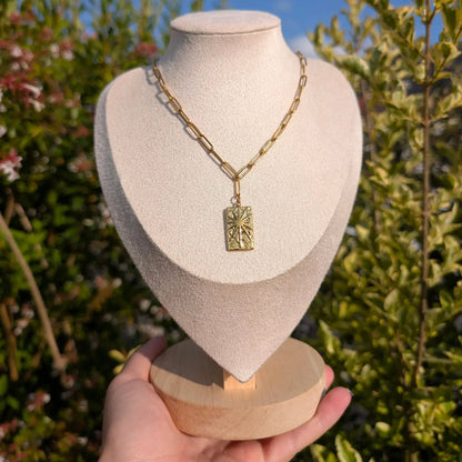 Collier à cravate personnalisable
