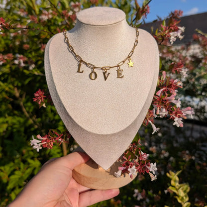 Collier Love